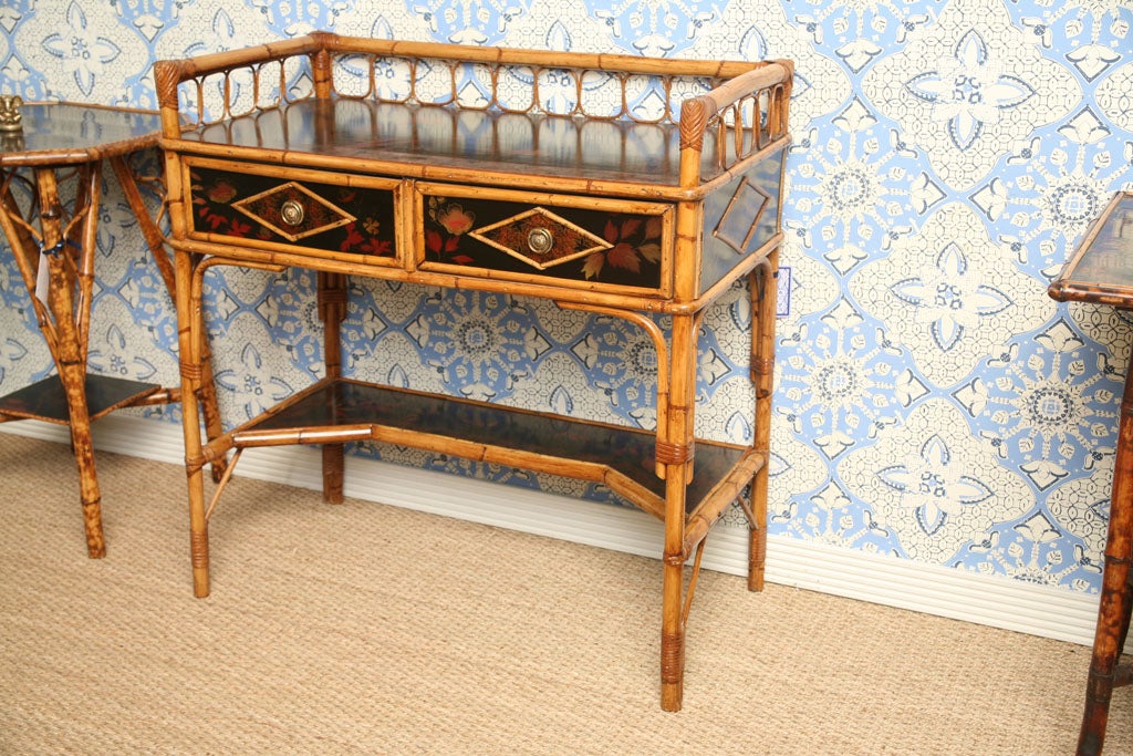 Beautiful 19th century writing table or desk with two drawers and japanning,