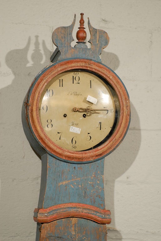 Majestic 19th Century Tall Case Swedish Clock with Original Paint In Good Condition In Atlanta, GA