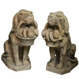 Cani con Cestini Garden Statues
