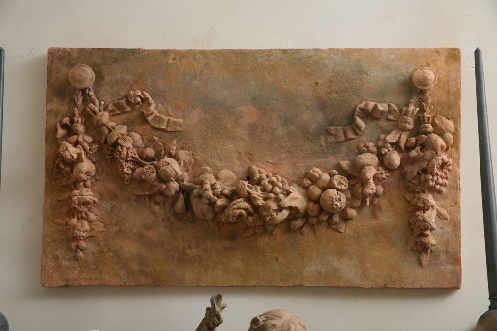 Guirland Garden Wall Relief