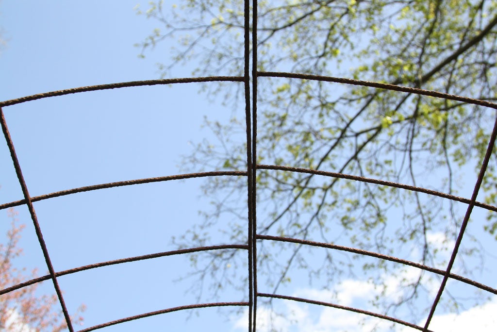 Rare Pair of 19th C English Wrought Iron Arbors Convertible into a Long Tunnel In Good Condition In Woodbury, CT