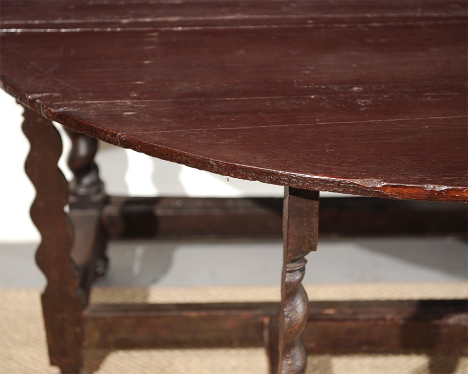 Spanish Twisted Leg Drop-Leaf Table For Sale 2