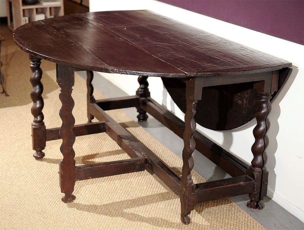 Spanish Twisted Leg Drop-Leaf Table For Sale 3