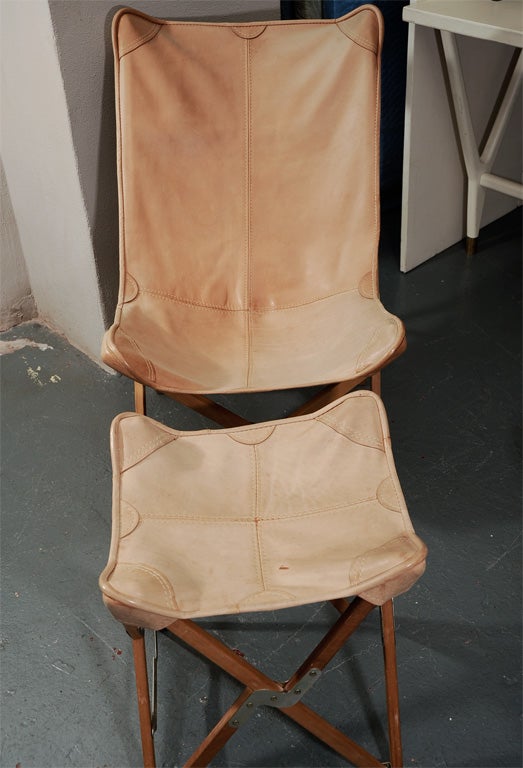 Contemporary Folding Butterfly Chair and Stool For Sale