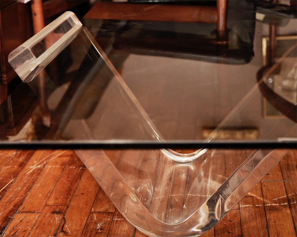 Coffee Table Wave Lucite and Glass 4