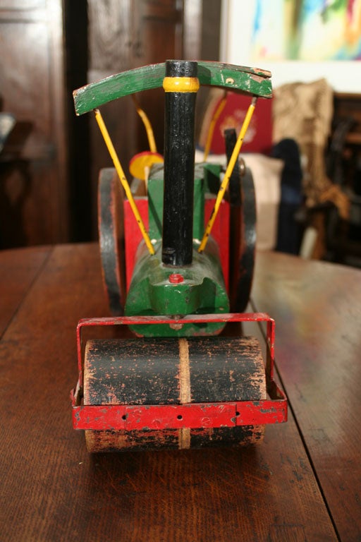 Wood Antique Toy Steam Roller