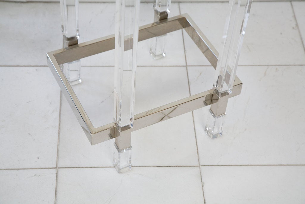 Charles Hollis Jones Metric Pedestal / Stand