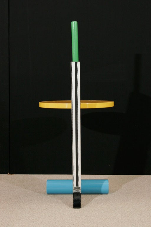 Laminated A flamingo Side Table for Memphis Group