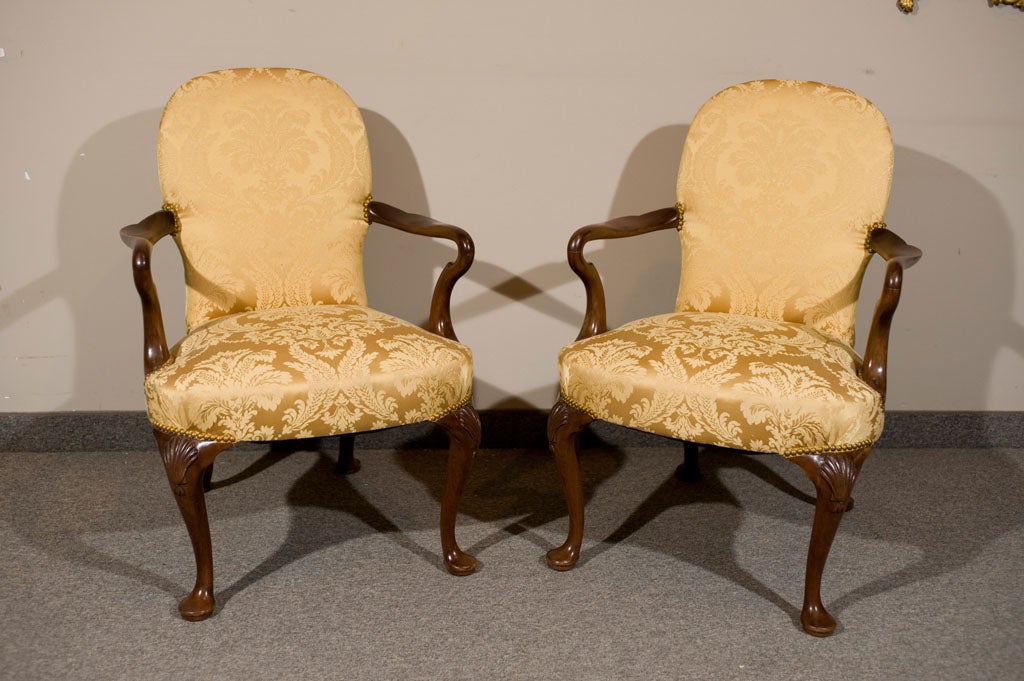 American Pair of Antique Georgian Mahogany Parlor Arm Chairs