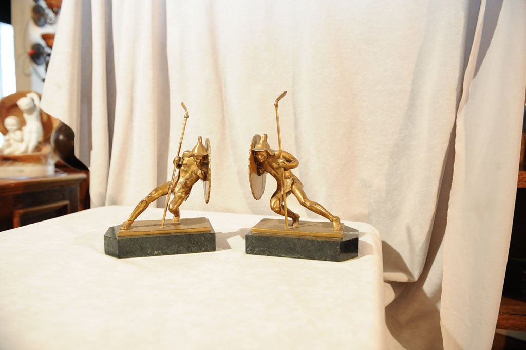 roman bookends