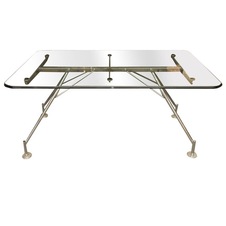 Nomos Desk by Tecno