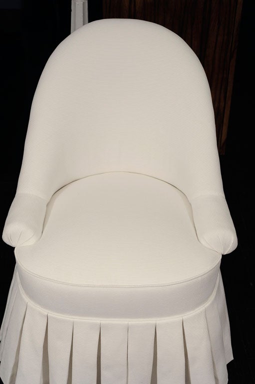Mid-20th Century Vintage White Cotton Faille Vanity Seat