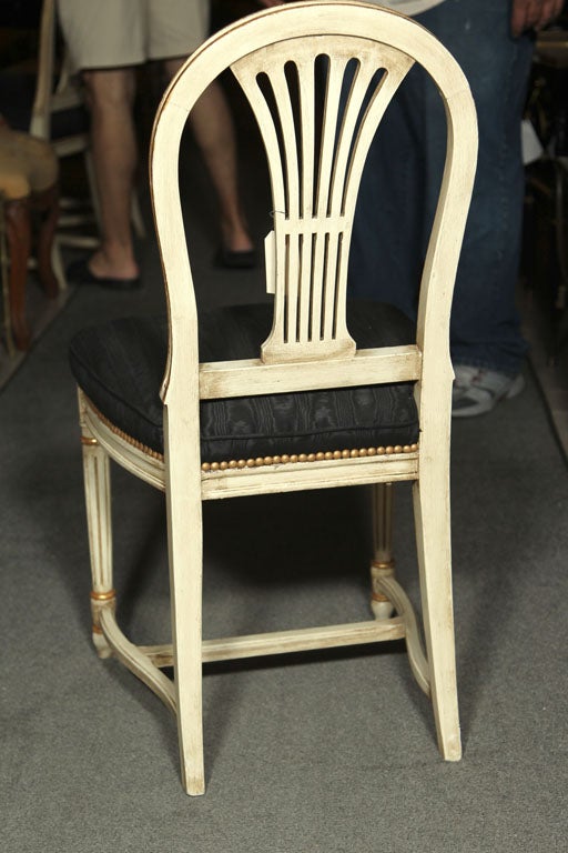 Set of 8 Gustavian Style Dining Chairs 1