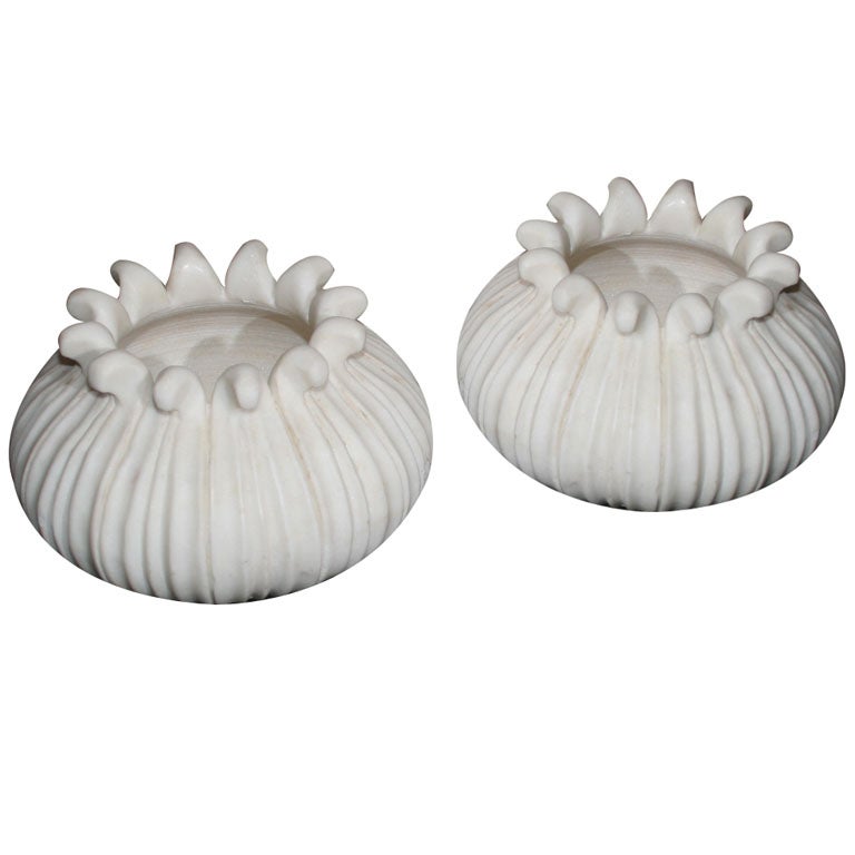 Small White Marble Lotus Bowl For Sale at 1stdibs