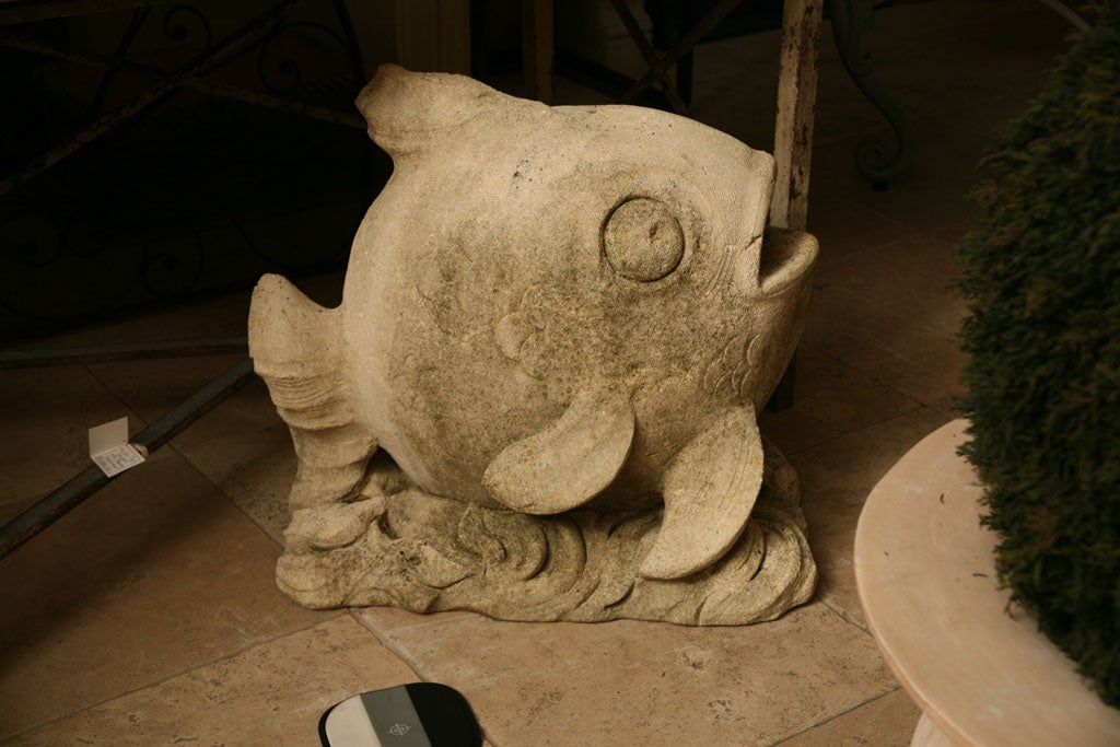 Le Poisson Amusant Garden Statue
