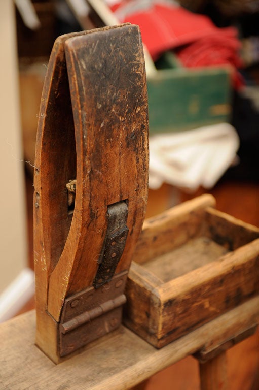 American Antique Primitive Cobbler's Bench For Sale