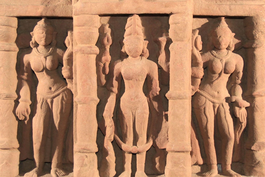 18th Century and Earlier Indian Pink Sandstone Carving of Vishnu & Consorts