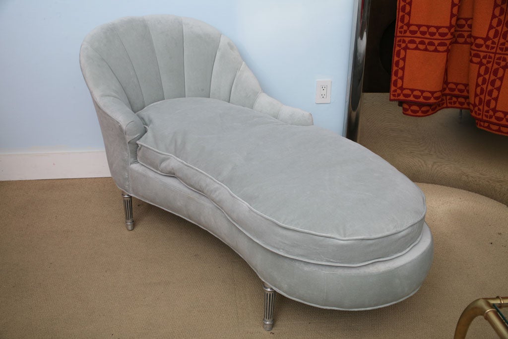 Wood 1940s Glamourous Hollywood Regency Chaise Lounge