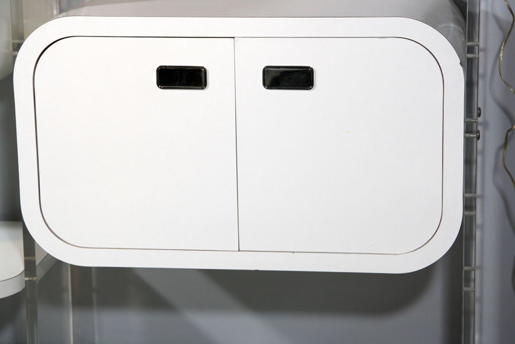 modular room divider with door