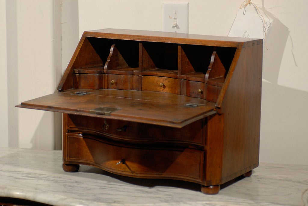 French 1840s Miniature Walnut Slant-Front Secretary with Serpentine Drawers 2