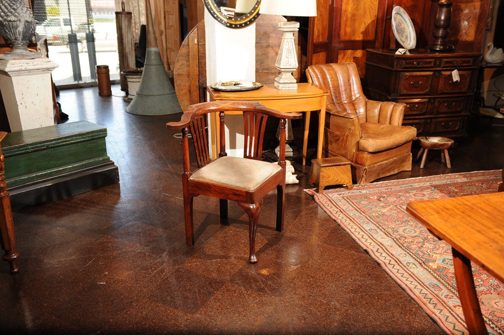 English Georgian Fruitwood Corner Chair with drop seat For Sale