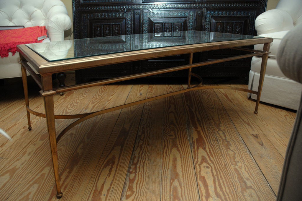 Gilt Metal Coffee Table In Excellent Condition For Sale In Southampton, NY