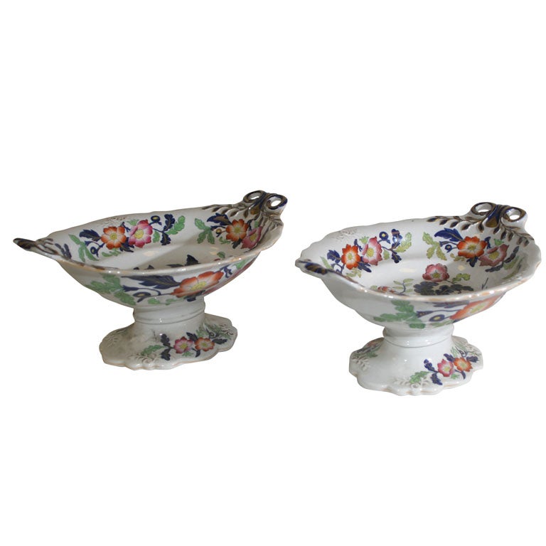 A PAIR OF IRONSTONE COMPOTES. ENGLISH, CIRCA 1850 For Sale