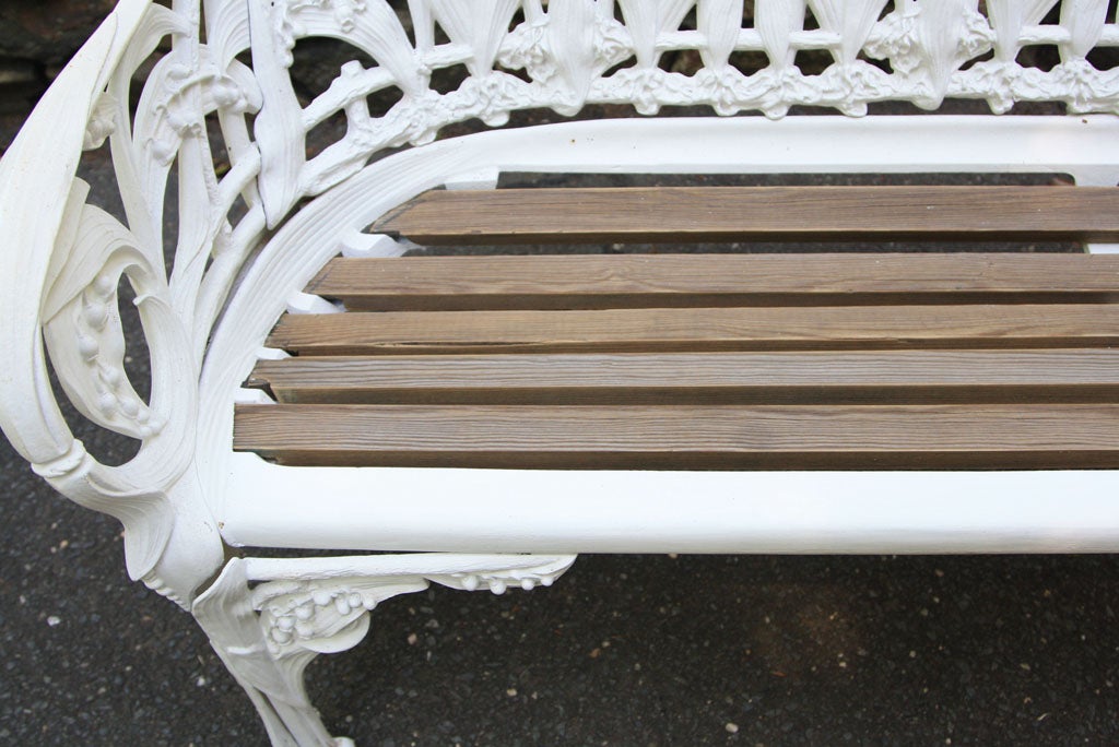 iron valley courtyard bench