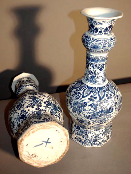 18th Century and Earlier 18th Century Delft Vases For Sale