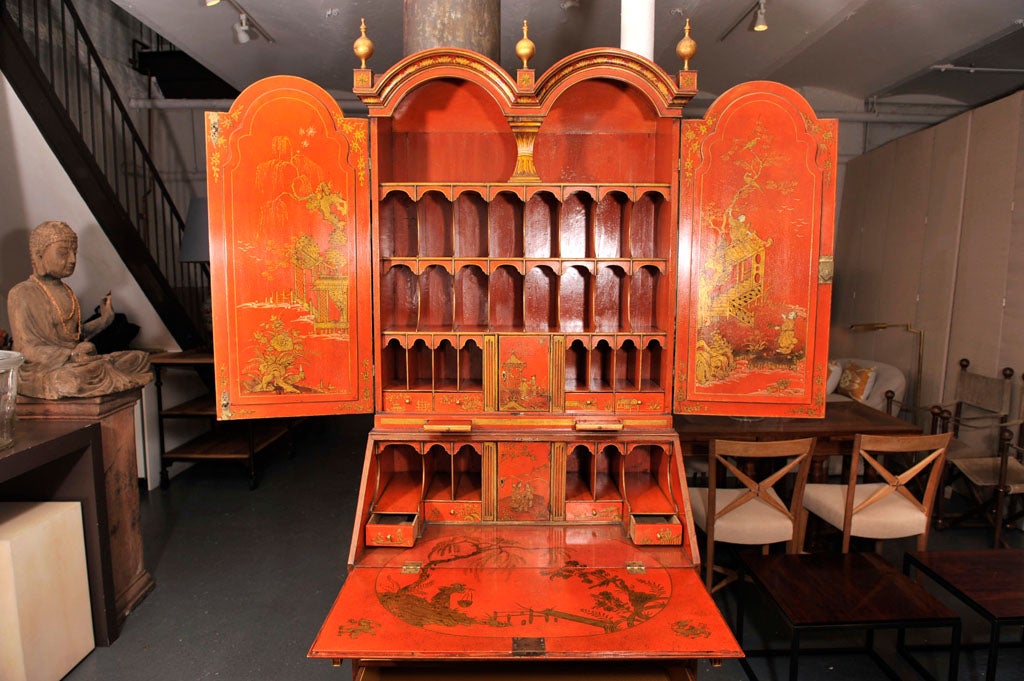 18th Century William and Mary Japanese Lacquered Secretaire 4