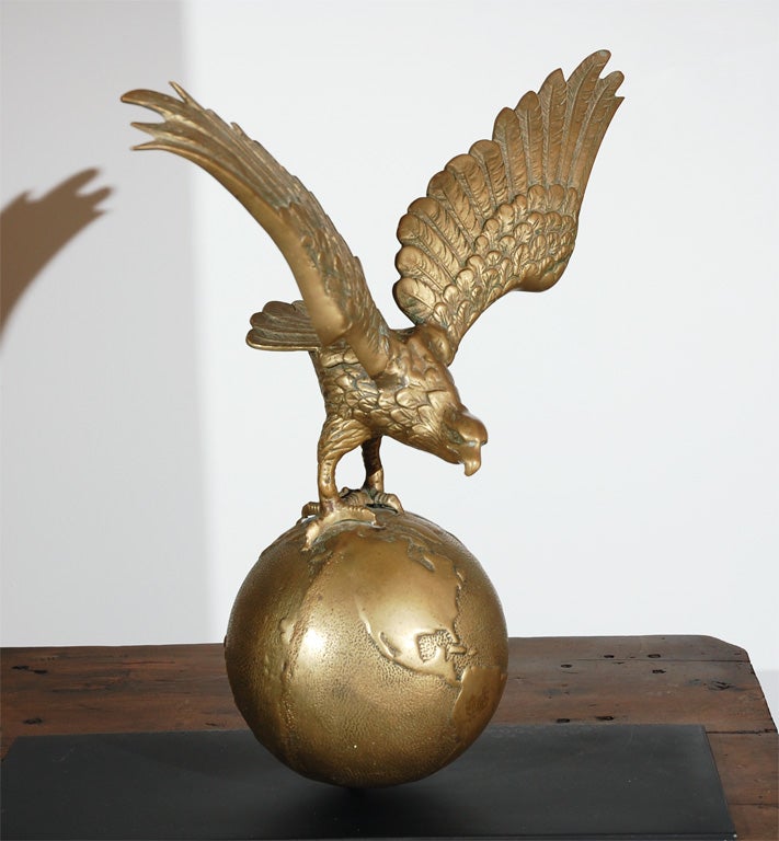 RARE OVERSIZED EAGLE ON GLOBE IN SOLID BRASS/THE TOP FLAG POLE at