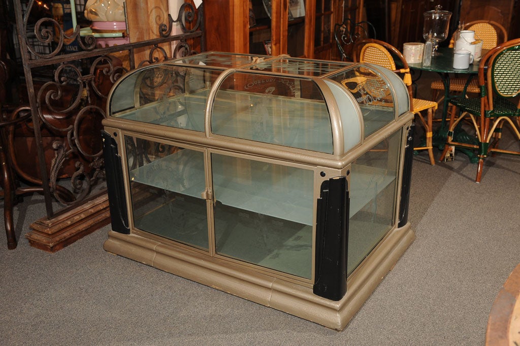 French Art Deco Glass, Metal & Wood Display Case For Sale 1