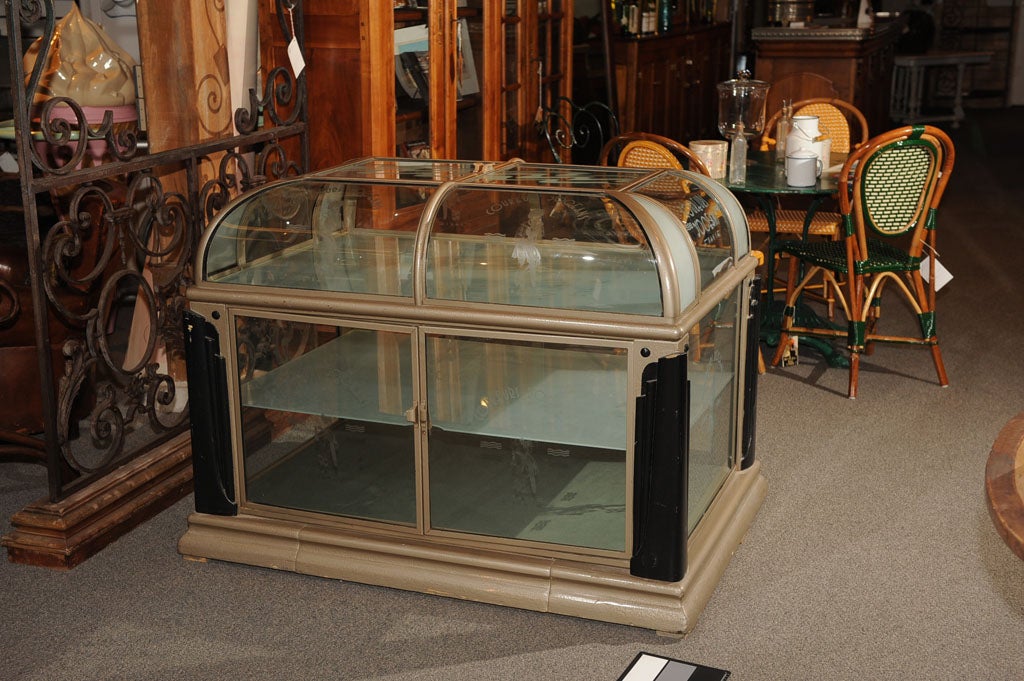 French Art Deco Glass, Metal & Wood Display Case For Sale 6