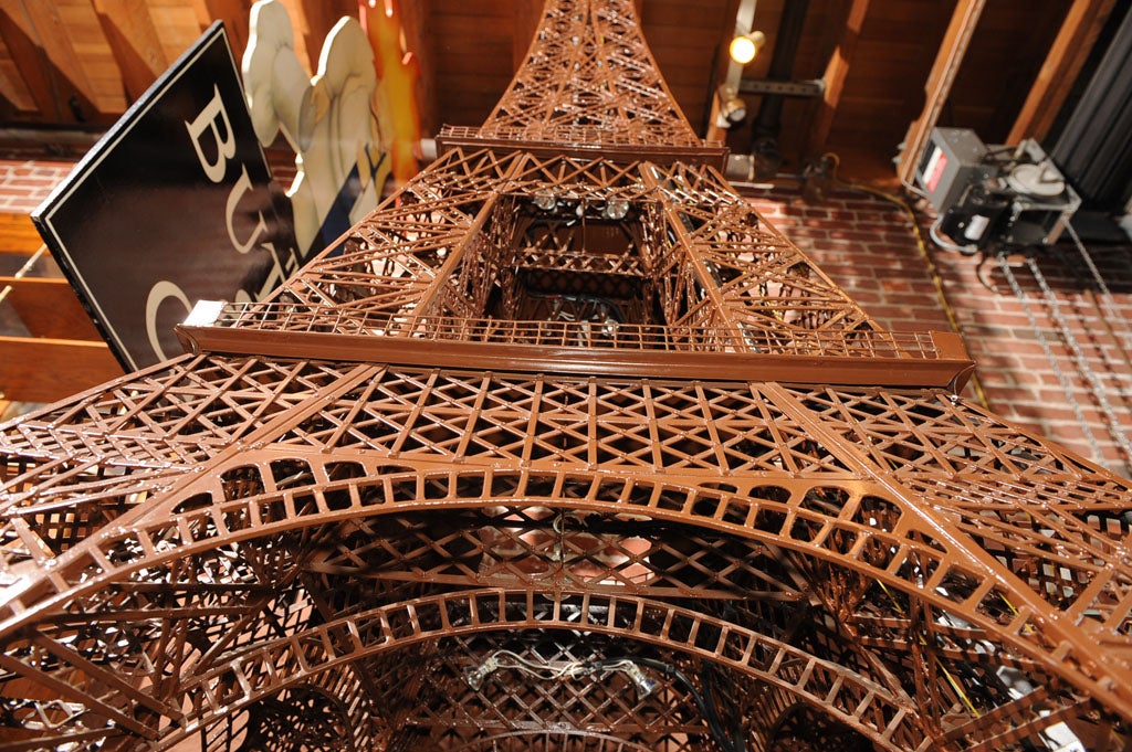 Grande maquette impressionnante de la Tour Eiffel 4