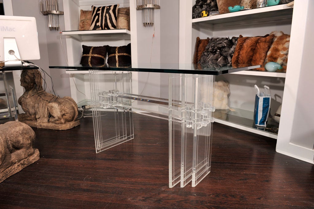 TRIPLE STACKED LUCITE BASE WITH A GLASS TOP