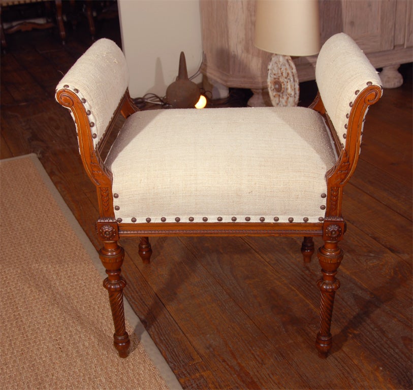 Belle Epoque period walnut stool