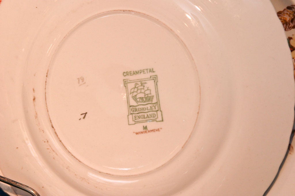 English China, Made by W.H. Grindley & Co In Excellent Condition In Sheffield, MA