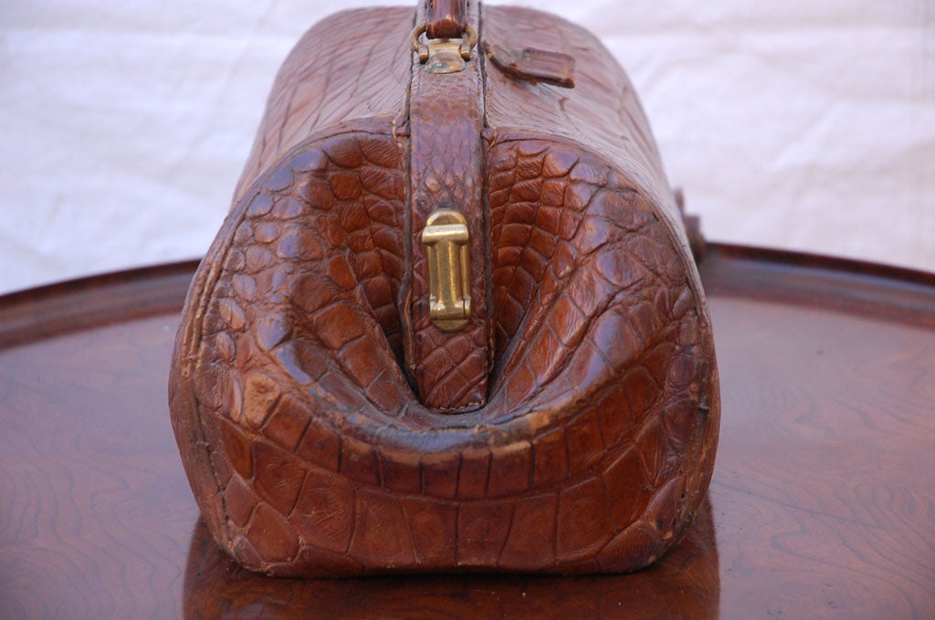 Vintage Crocodile Doctor's Bag/Purse In Good Condition In Los Angeles, CA