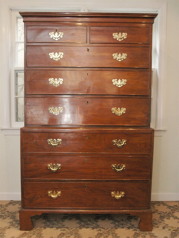 19th Century American Mahogany Chest on Chest <br />
having a beautiful honey color to the flame grain in mahogany  veneer on the front of the drawers