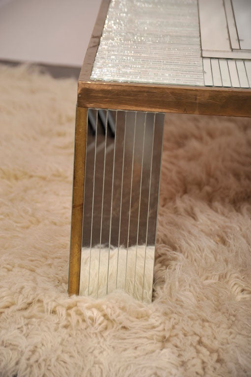 LOW MIRRORED TABLE