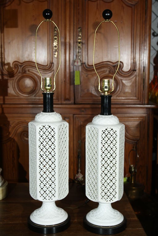 Paul Hanson pr lamps reticulated porcelain Hollywood Regency