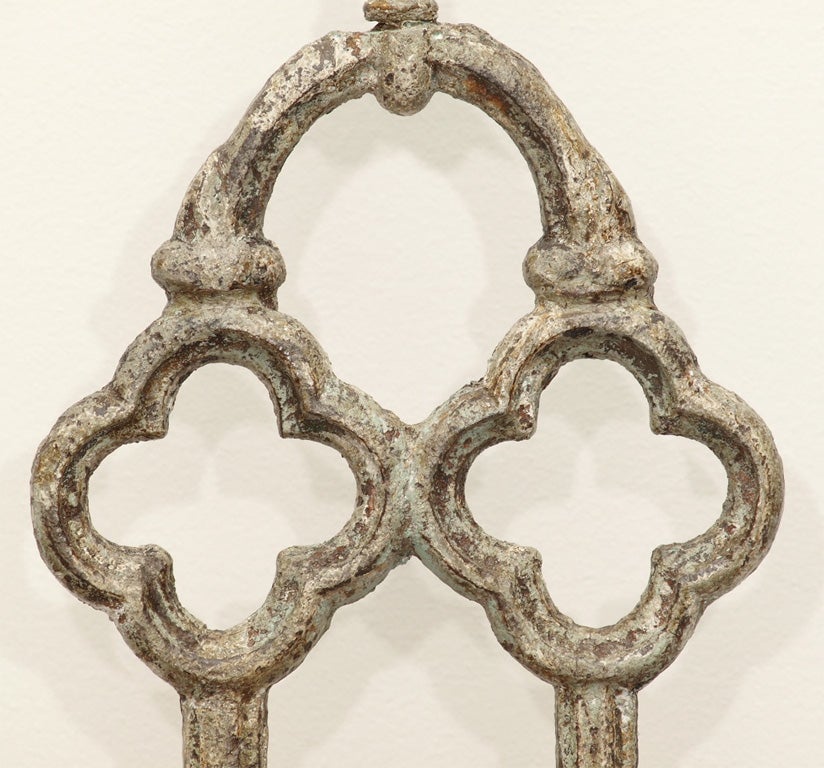 Iron fence lamp In Good Condition In New Orleans, LA