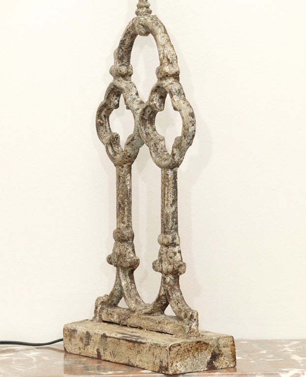 Iron fence lamp 2