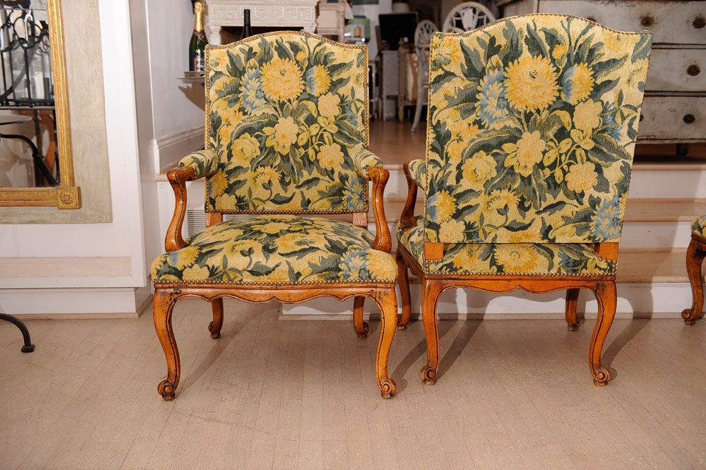 Pair Regence Style Fruitwood Fauteuils In Good Condition In Washington, DC