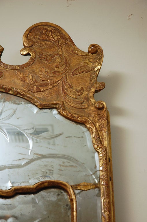 Circa 1760 Carved and Gilded Swedish Mirror In Good Condition In Los Angeles, CA