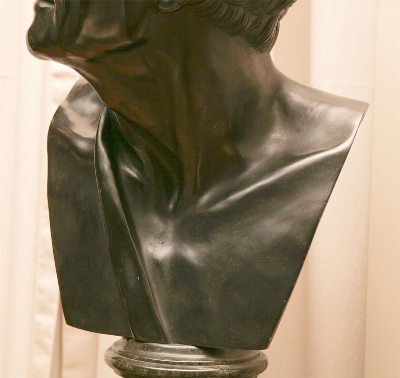 Italian Bronze bust on marble 5