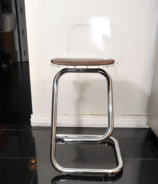 Set of Four Italian Chrome and Lucite Bar Stools In Good Condition In Canaan, CT