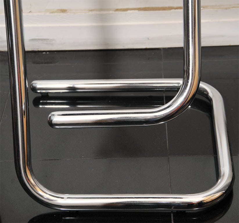 20th Century Set of Four Italian Chrome and Lucite Bar Stools