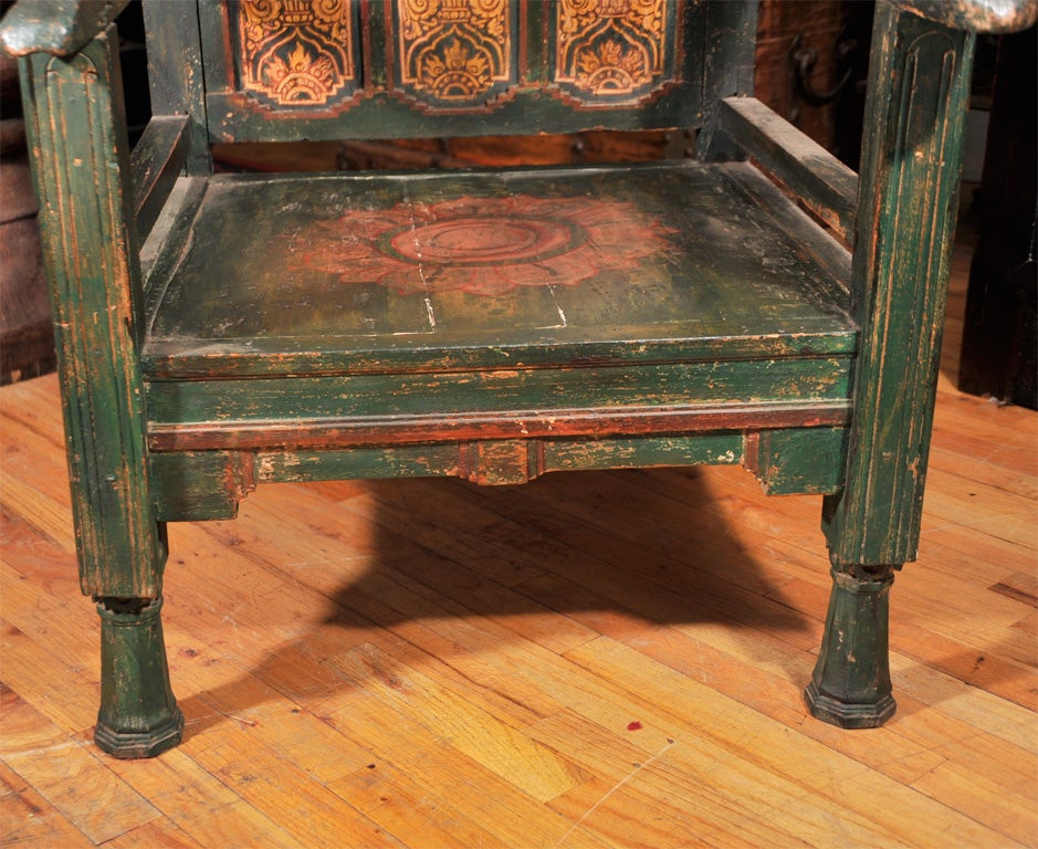 Painted Throne Chair In Excellent Condition In New York, NY