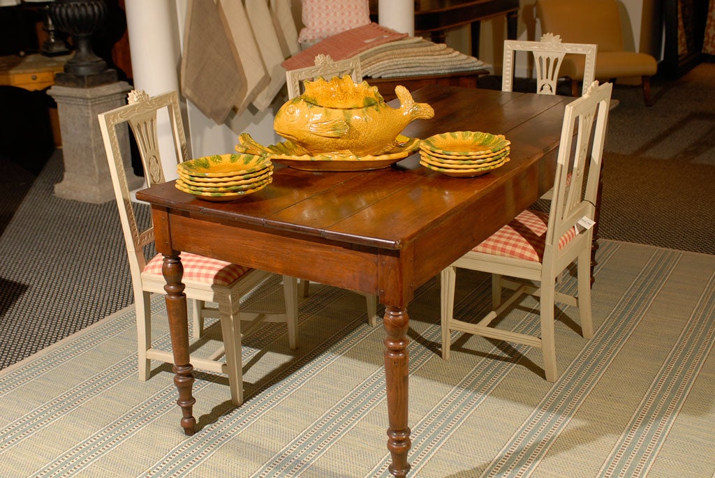 Tureen and Plate Set